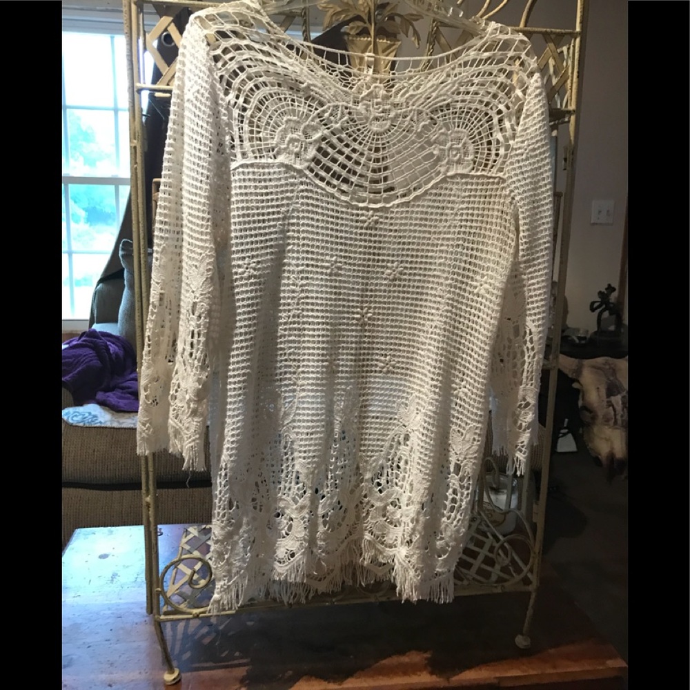 Crochet tunic style top.  Off white. Vintage